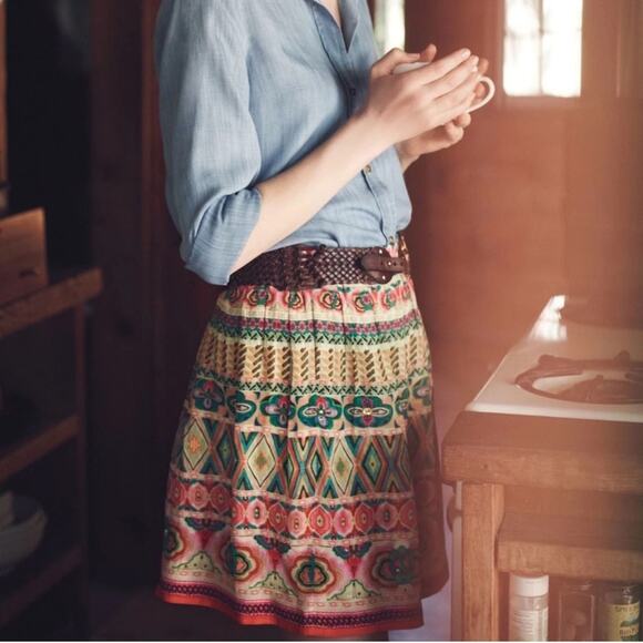 Anthropologie Tanvi Kedia Oroya Echo Embellished Printed Mini Skirt Size Medium - Picture 1 of 5